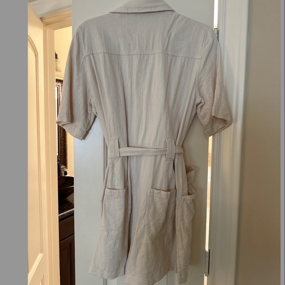 Short Sleeve Tan Romper - Picture 2 of 2